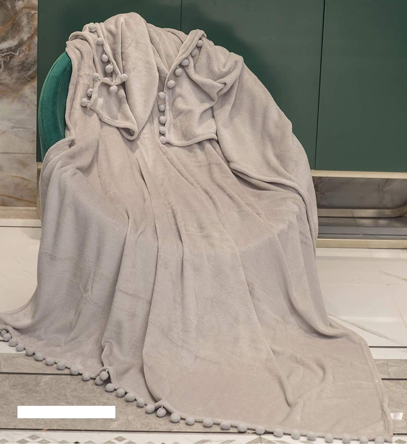 Pompom Throw 150x200 Silver - eurohomeware